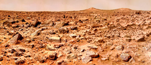 Die rote Färbung verdankt der Mars dem Eisenoxid-Staub, der sich auf der Oberfläche und in der Atmosphäre verteilt hat.